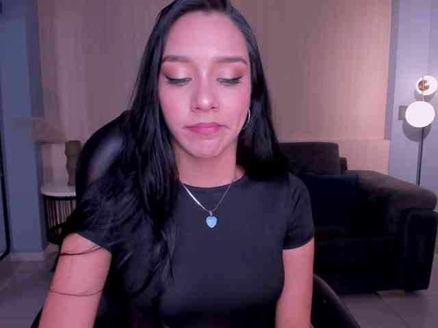AmaliaCruss webcam