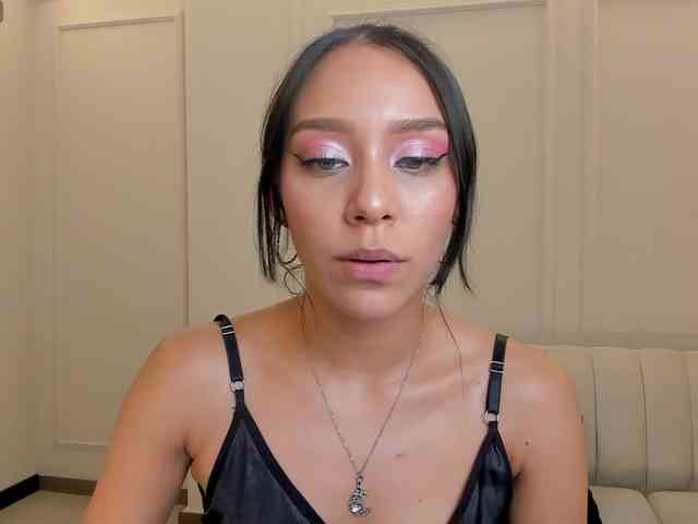 AmaliaCruss webcam