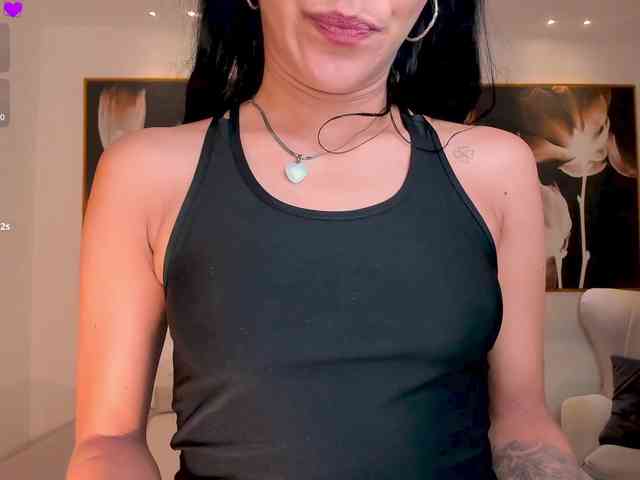 AmaliaCruss webcam