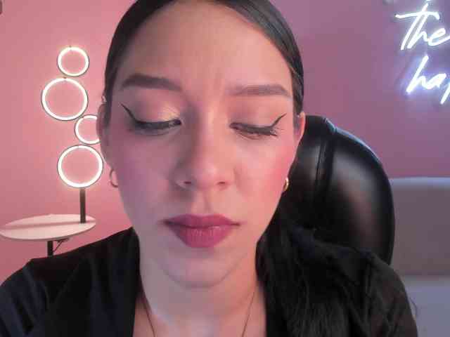 AmaliaCruss webcam