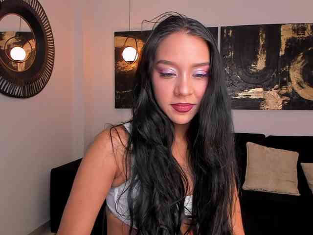 AmaliaCruss webcam