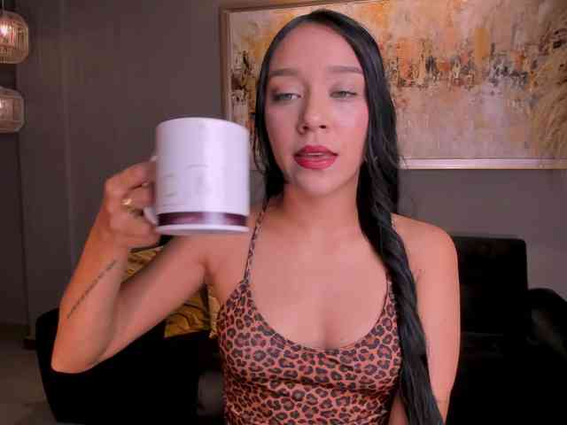 AmaliaCruss webcam