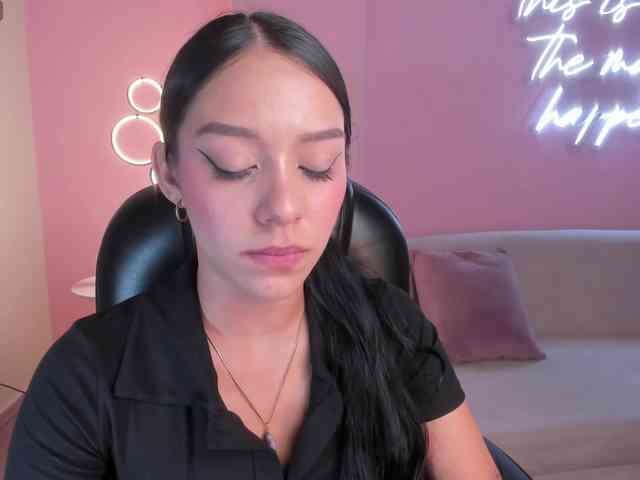 AmaliaCruss webcam