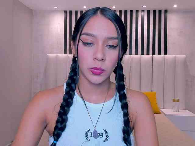 AmaliaCruss webcam