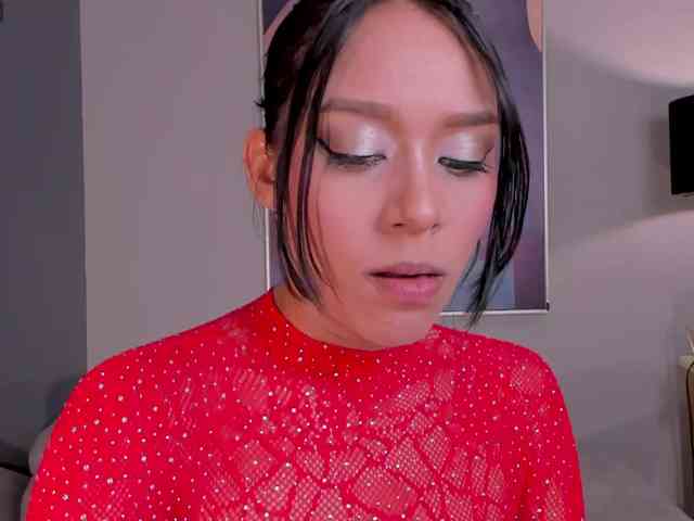 AmaliaCruss webcam
