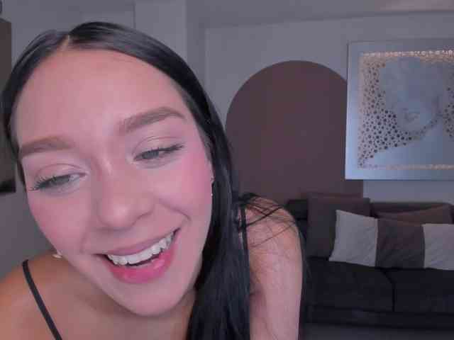 AmaliaCruss webcam