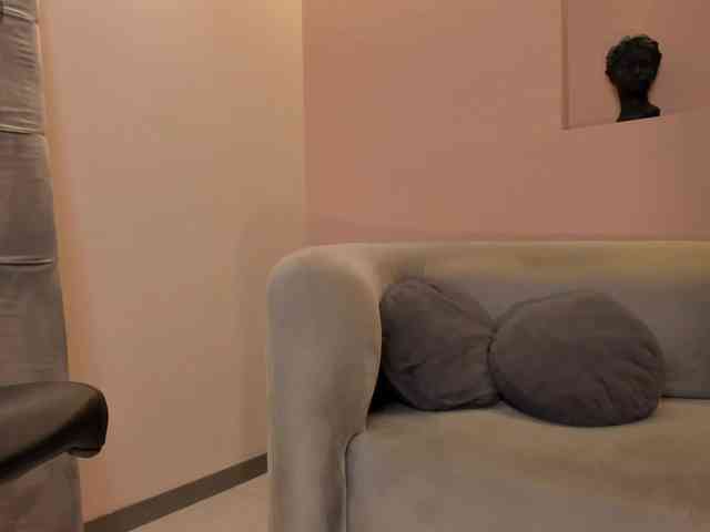AmaliaCruss webcam
