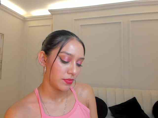 AmaliaCruss webcam