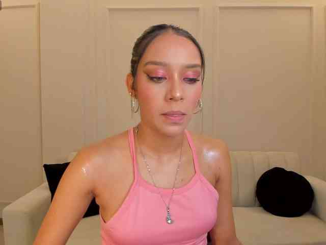 AmaliaCruss webcam