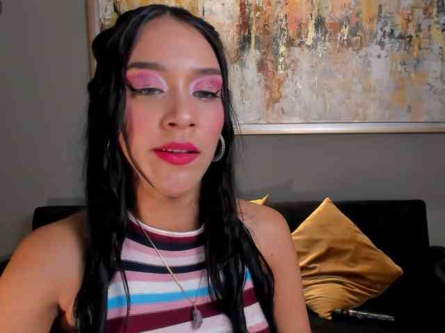 AmaliaCruss webcam