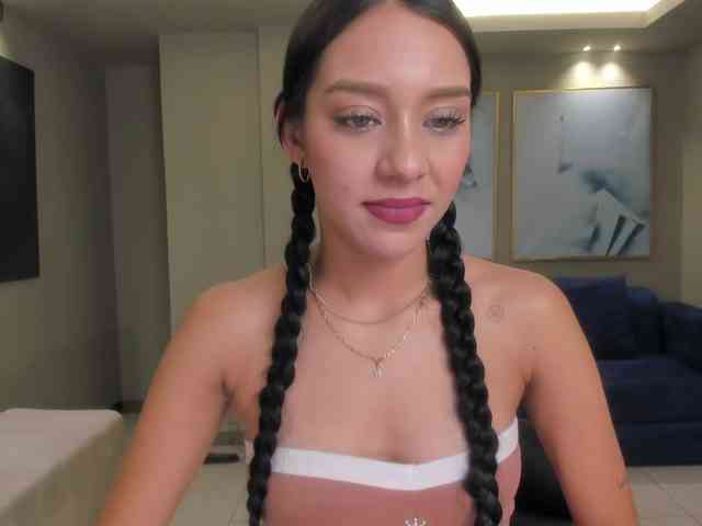 AmaliaCruss webcam