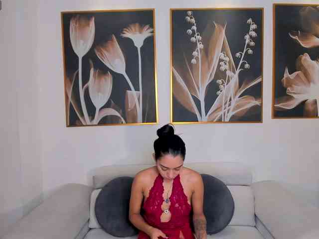 AmaliaCruss webcam
