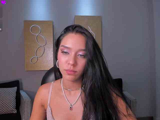 AmaliaCruss webcam