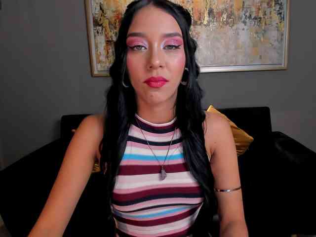 AmaliaCruss webcam