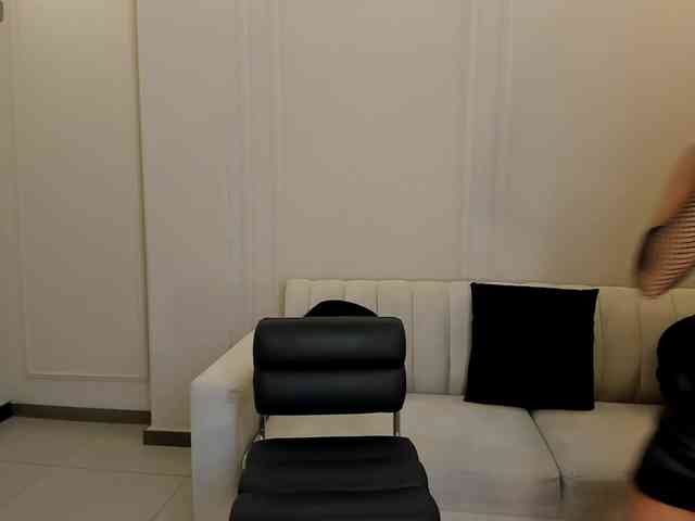 AmaliaCruss webcam
