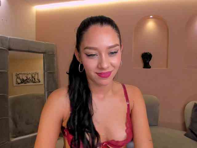 AmaliaCruss webcam