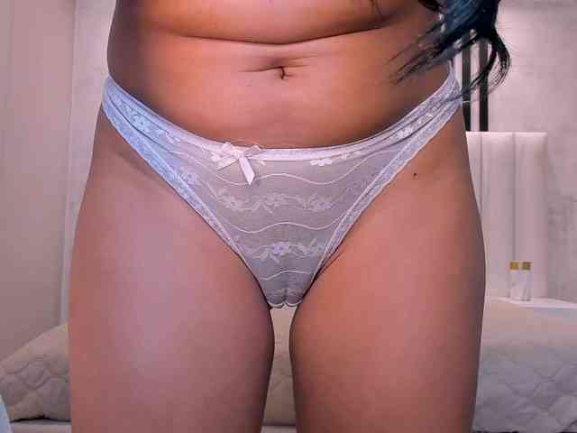 AmaliaCruss webcam