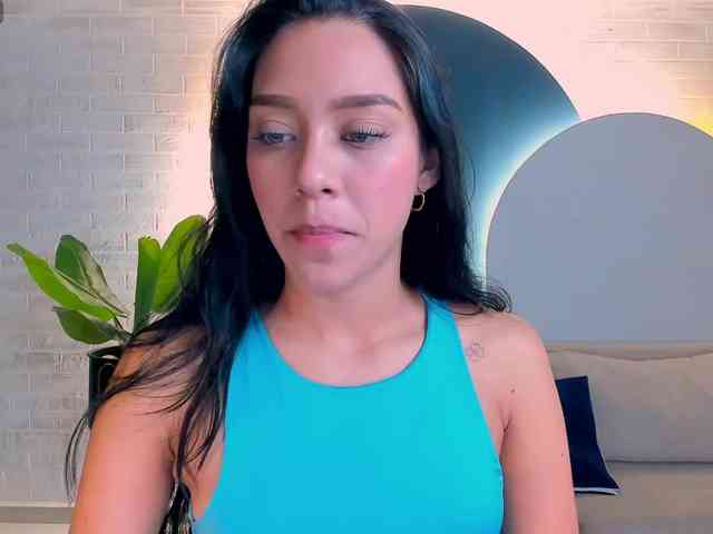 AmaliaCruss webcam