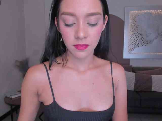 AmaliaCruss webcam