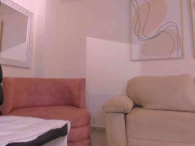 AmaliaCruss webcam