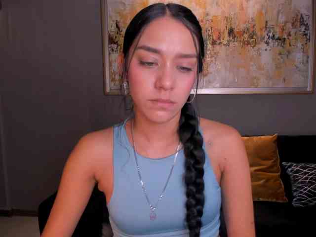 AmaliaCruss webcam
