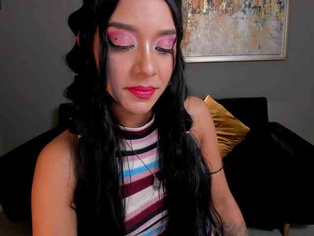 AmaliaCruss webcam