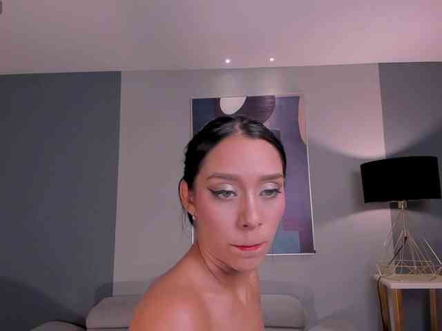 AmaliaCruss webcam