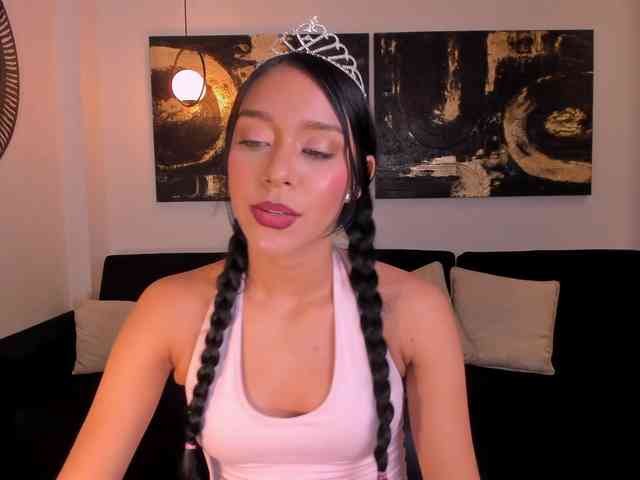 AmaliaCruss webcam