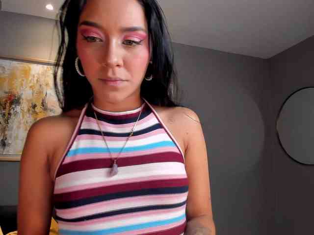 AmaliaCruss webcam