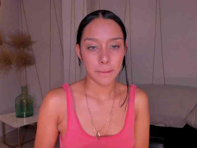 AmaliaCruss webcam