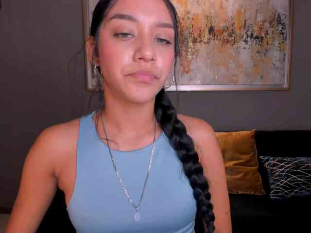 AmaliaCruss webcam
