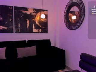 MaiaCollins1 Porn Show