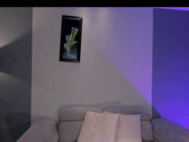 MaiaCollins1's BongaCams show and profile