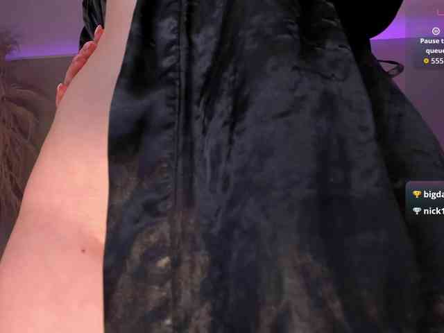 MaiaCollins1 webcam