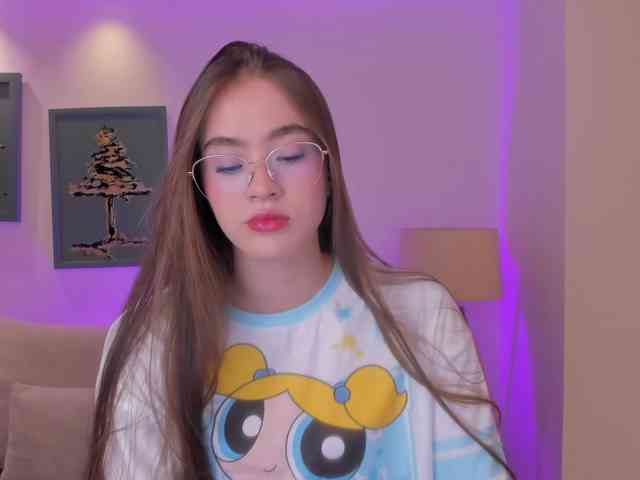 MaiaCollins1 webcam
