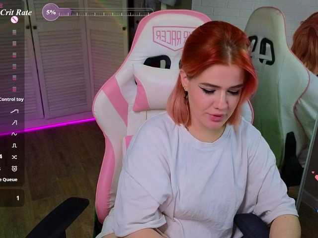 RedVelveten live cam on BongaCams
