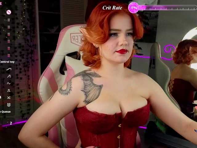 RedVelveten live cam on BongaCams