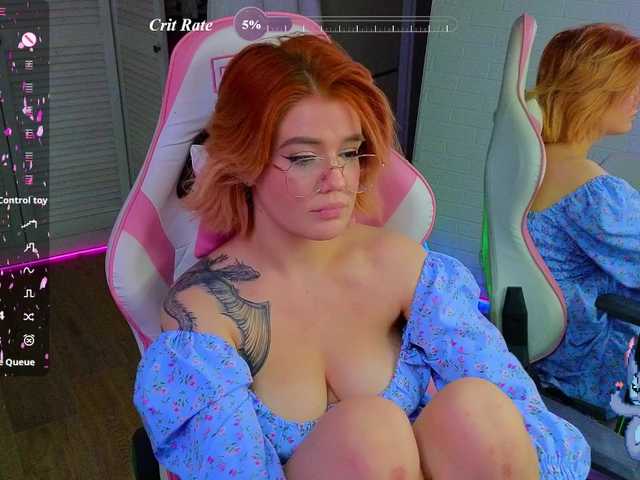 RedVelveten live cam on BongaCams