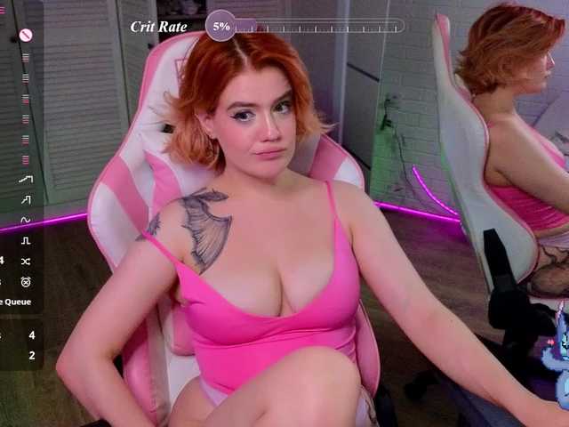 RedVelveten live cam on BongaCams