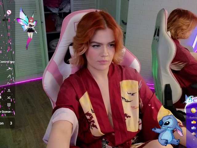 RedVelveten live cam on BongaCams