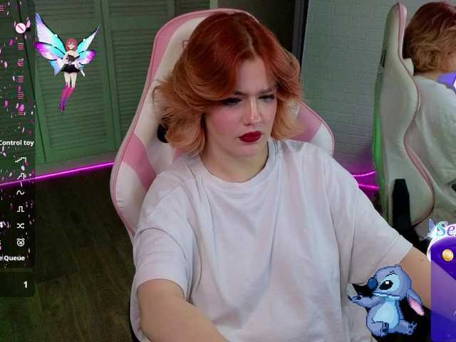 RedVelveten live cam on BongaCams