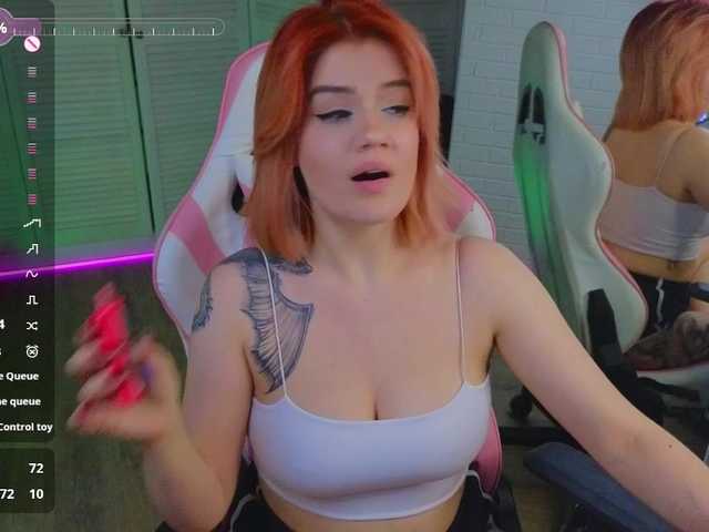 RedVelveten webcam