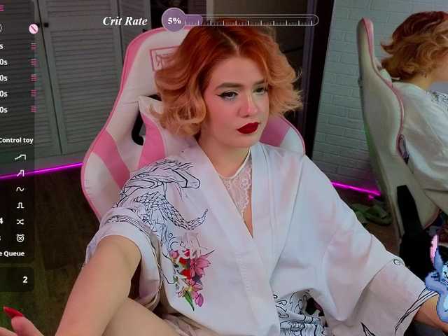 RedVelveten live webcam show