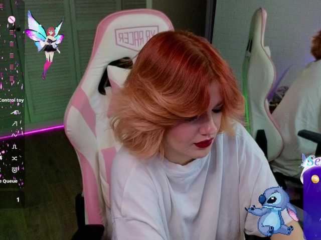 RedVelveten live cam on BongaCams