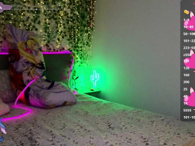 RedVelveten live cam