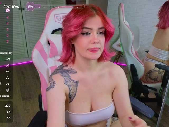 RedVelveten live cam on BongaCams