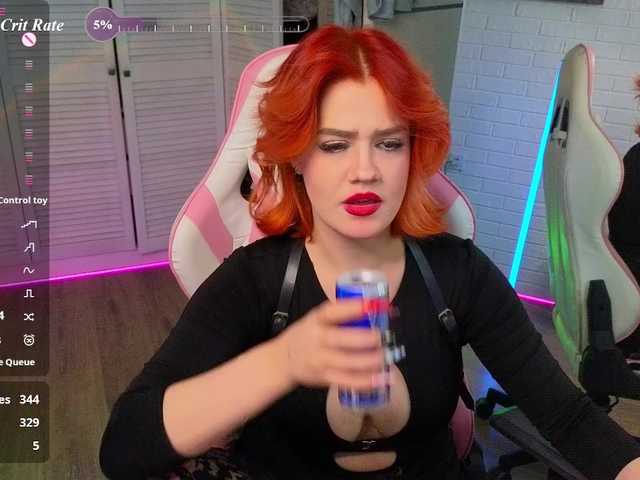 RedVelveten live cam on BongaCams