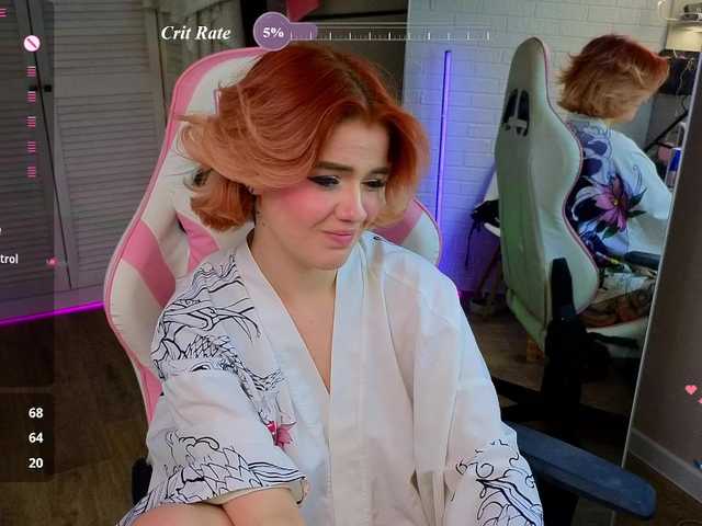 RedVelveten live webcam show