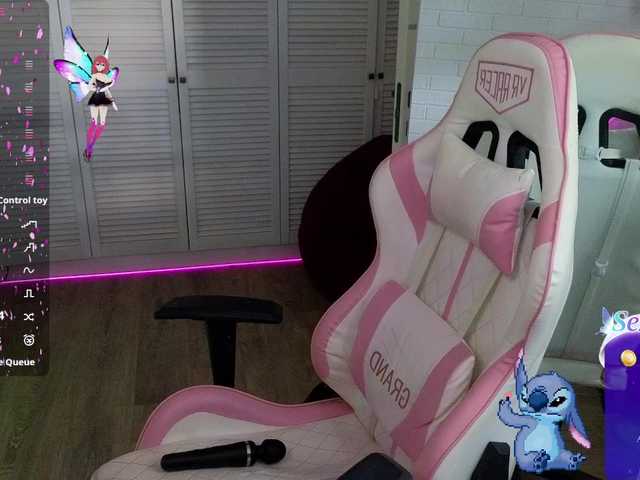 RedVelveten live cam on BongaCams