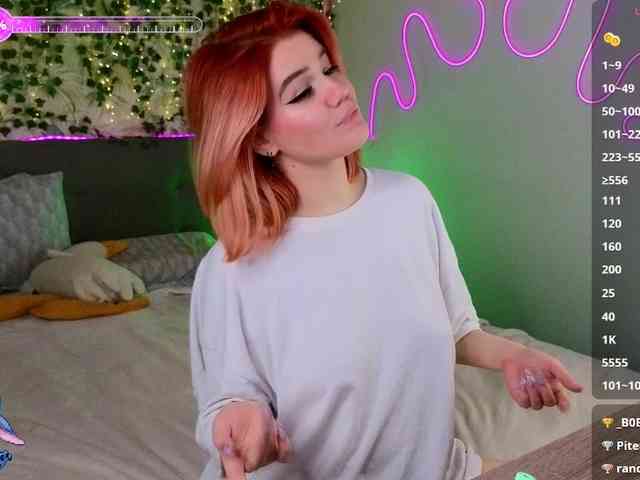 RedVelveten webcam